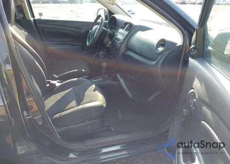 2015 Nissan Versa 1.6 S+ z USA, uszkodzony, nr VIN 3N1CN7AP4FL906072